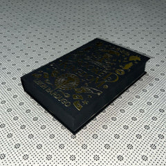 crooked kingdom six of crows series book 2 collectors edition by leigh bardugo