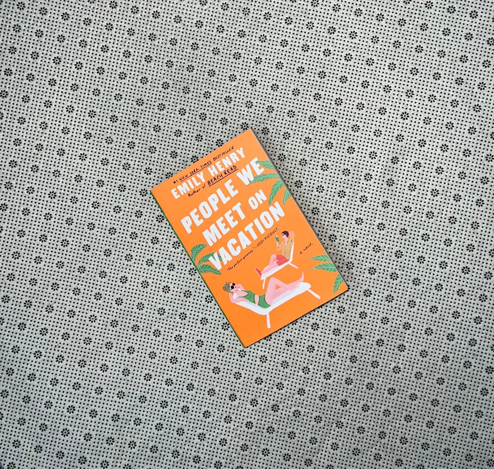 people we meet on vacation by emily henry