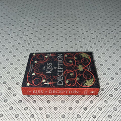 the kiss of deception the remnant chronicles series book 1 by mary e pearson