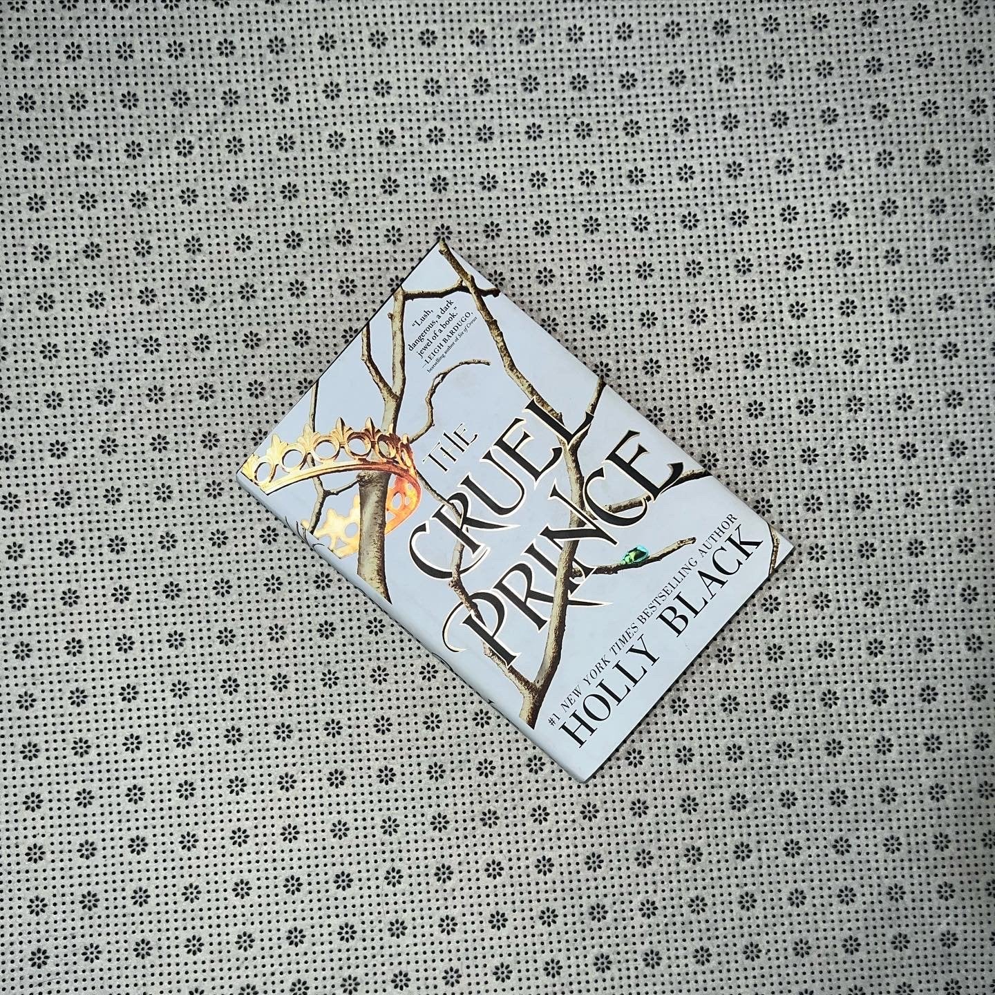 the cruel prince the folk of the air series book 1 foil embedded by holly black