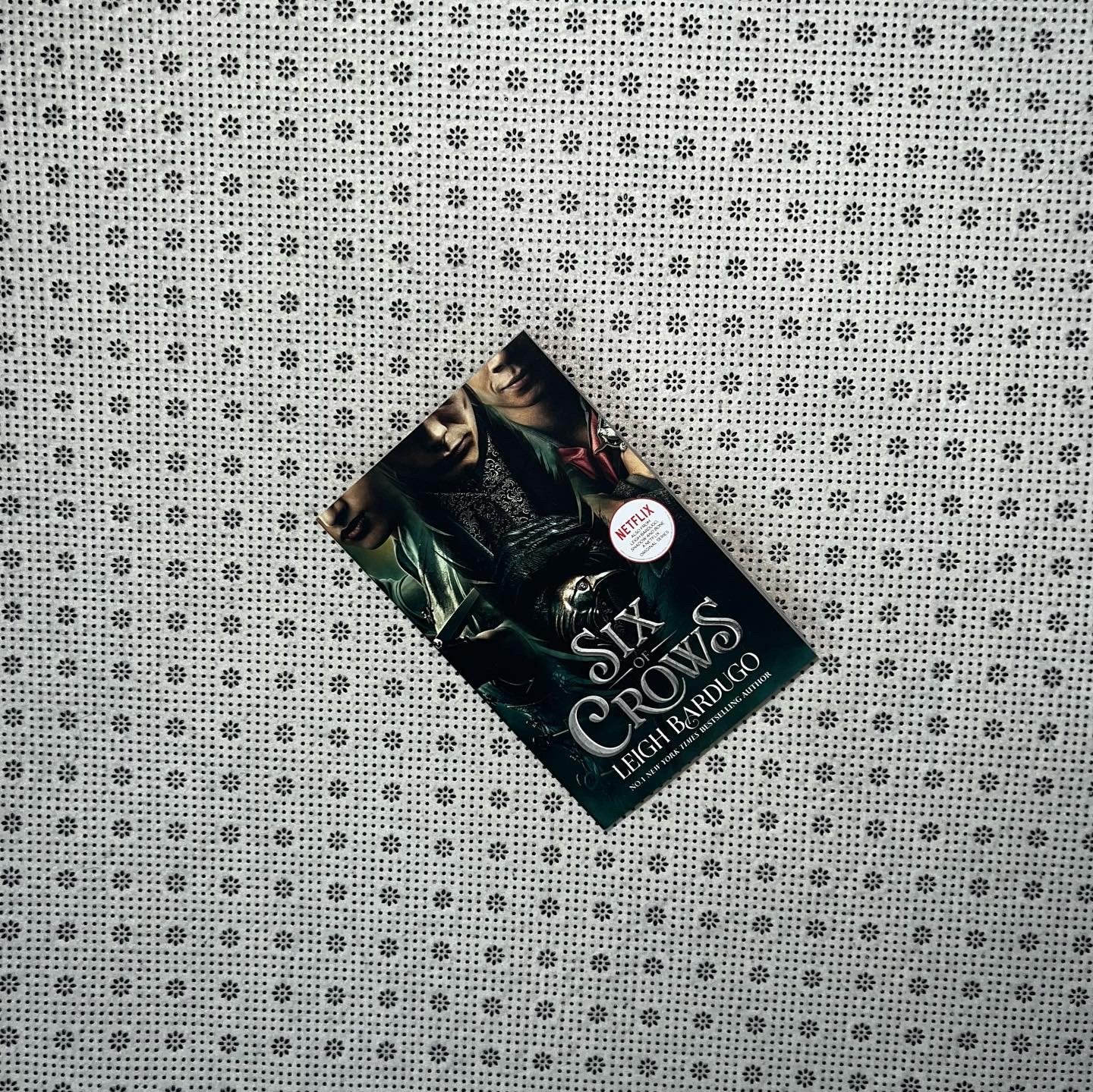 six of crows six of crows series book 1 tv tie in edition by leigh bardugo