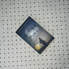 gone girl by gillian flynn