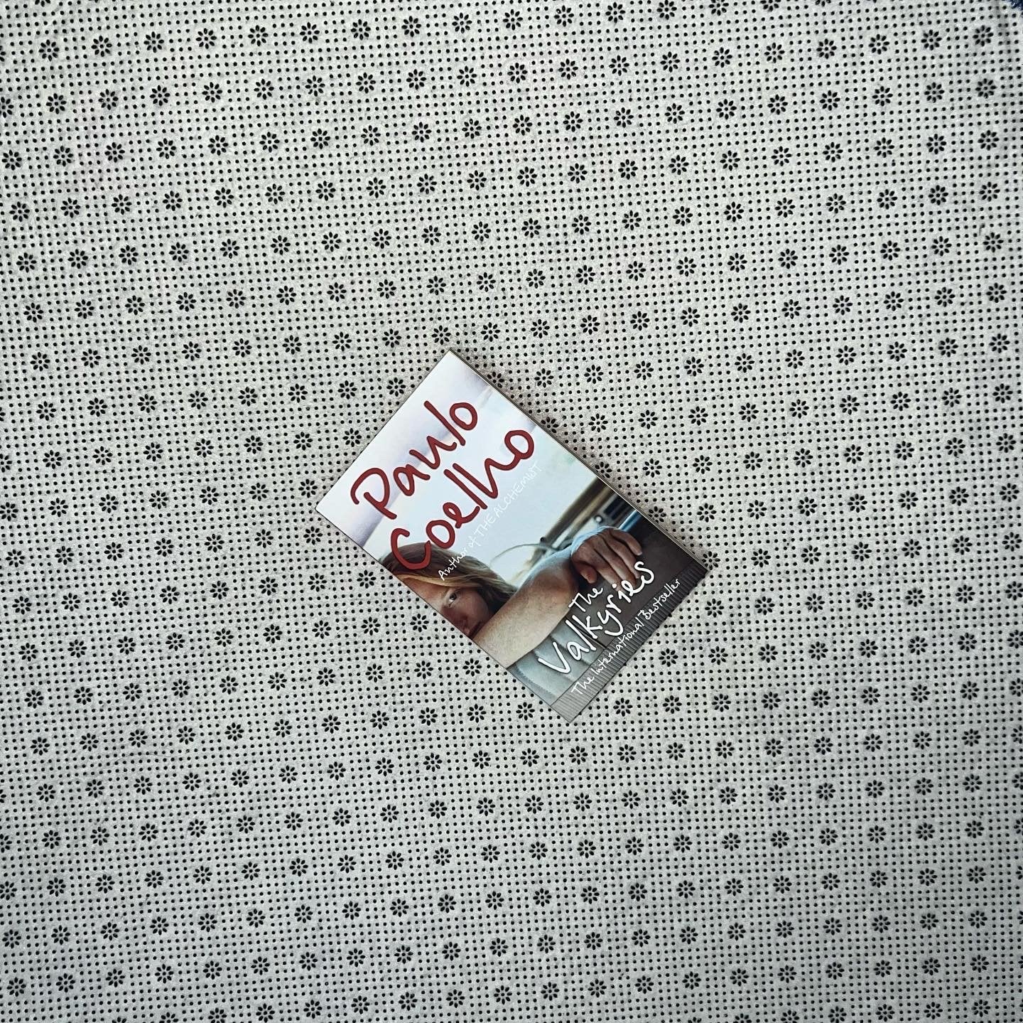 the valkyries by paulo coelho