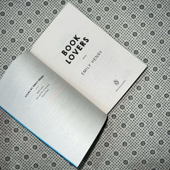 book lovers by emily henry