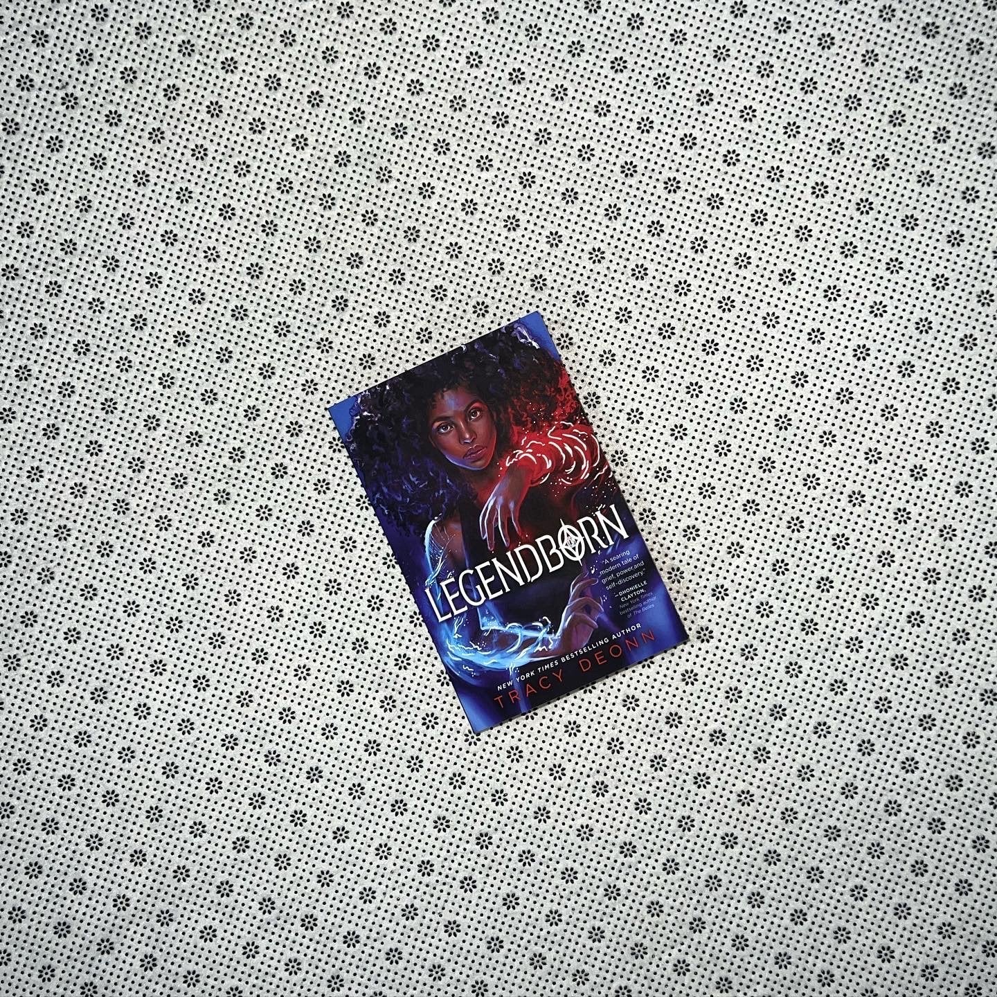 legendborn the legendborn cycle book 1 by tracy deonn