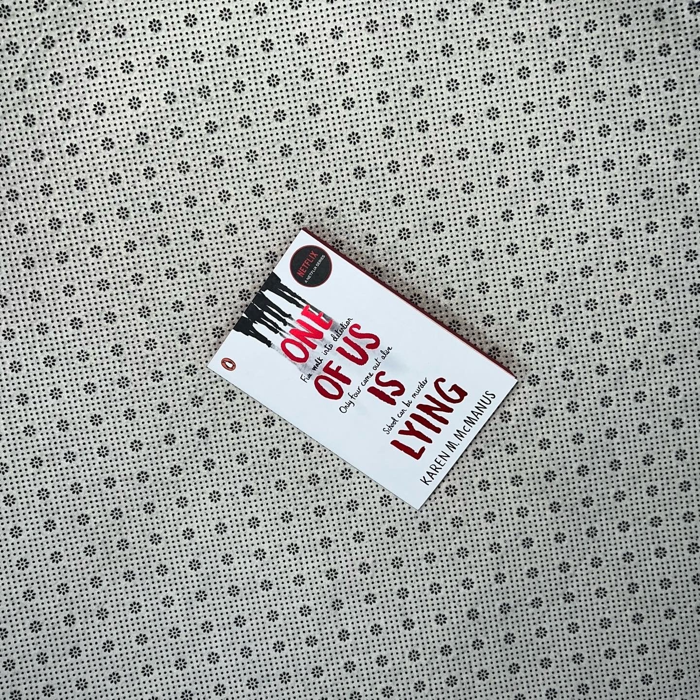 one of us is lying one of us is lying book 1 coloured edges by karen m mcmanus