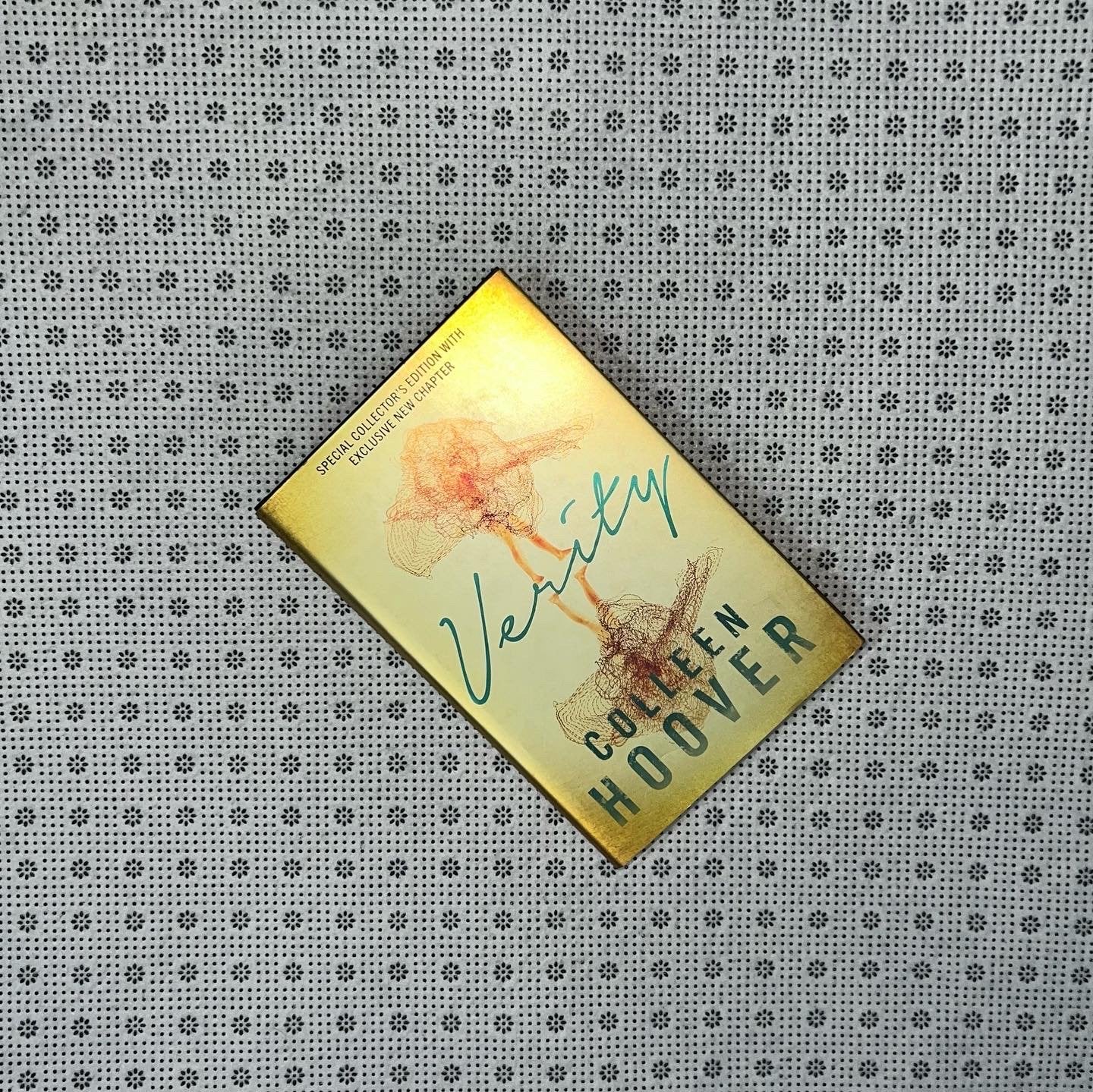 verity special collectors edition by colleen hoover