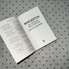 the viscount who loved me the bridgerton series book 2 tv tie in edition by julia quinn