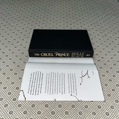 the cruel prince the folk of the air seriesbook 1 by holly black