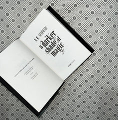 a darker shade of magic shades of magic series book 1 by v e schwab 1