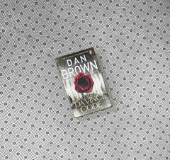THE DA VINCI CODE: Robert Langdon Series (Book 2) by Dan Brown