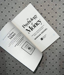 the psychology of money timeless lessons on wealth greed and happiness by morgan housel