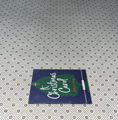 A CHRISTMAS CAROL (Readings Classics) by Charles Dickens