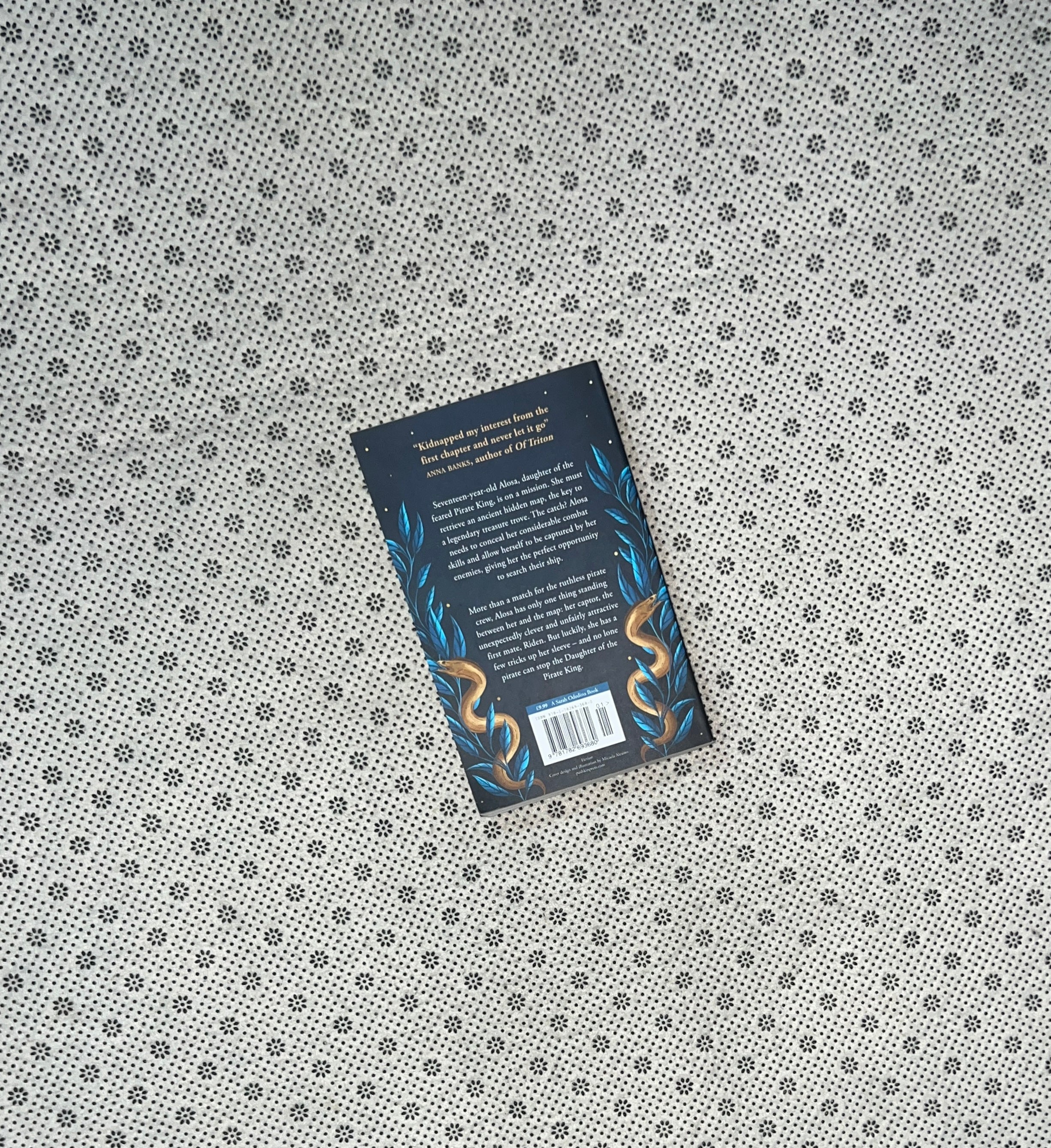 DAUGHTER OF THE PIRATE KING: DAUGHTER OF THE PIRATE KING (Book 1) by Tricia Levenseller