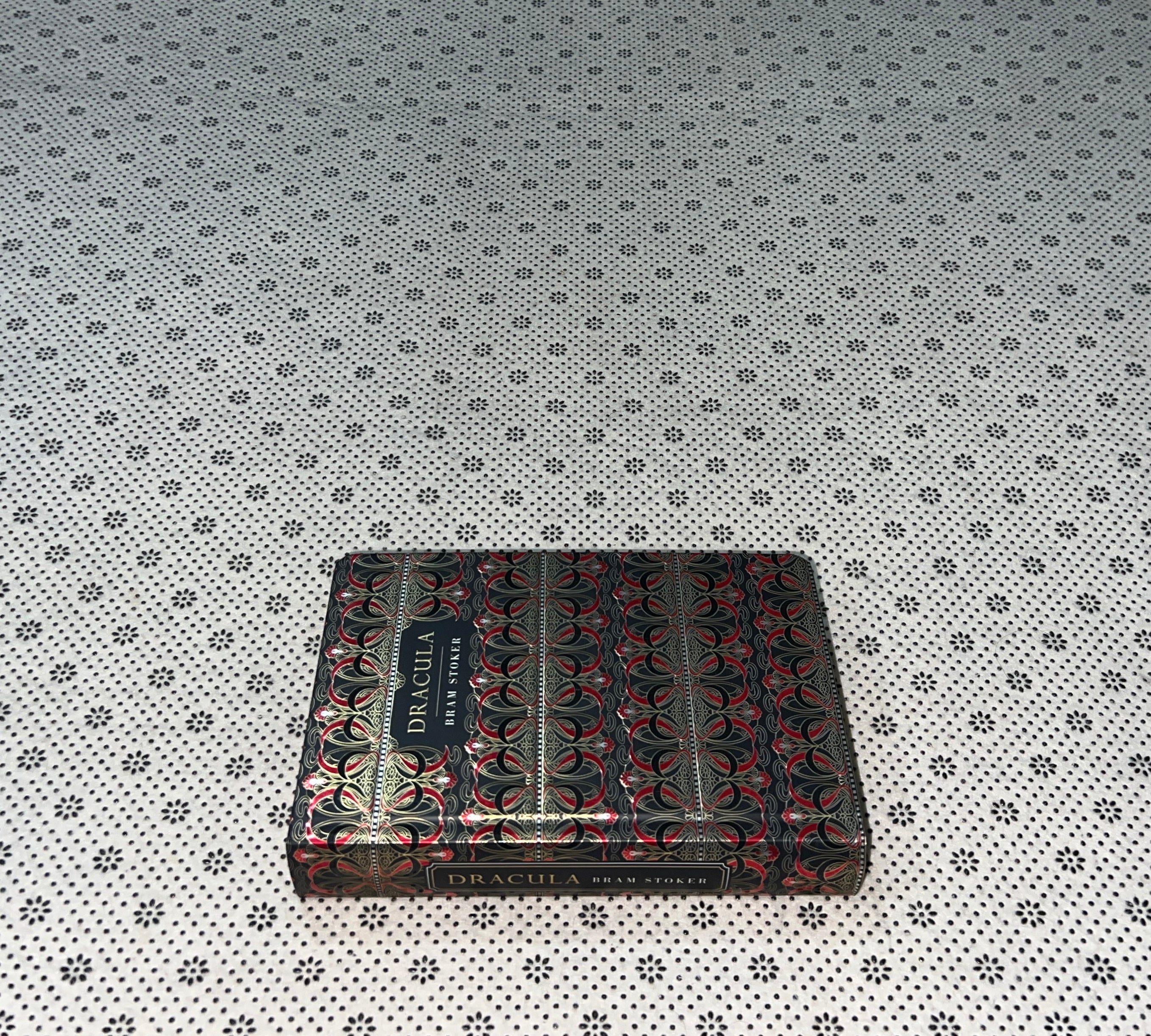 DRACULA by Bram Stoker