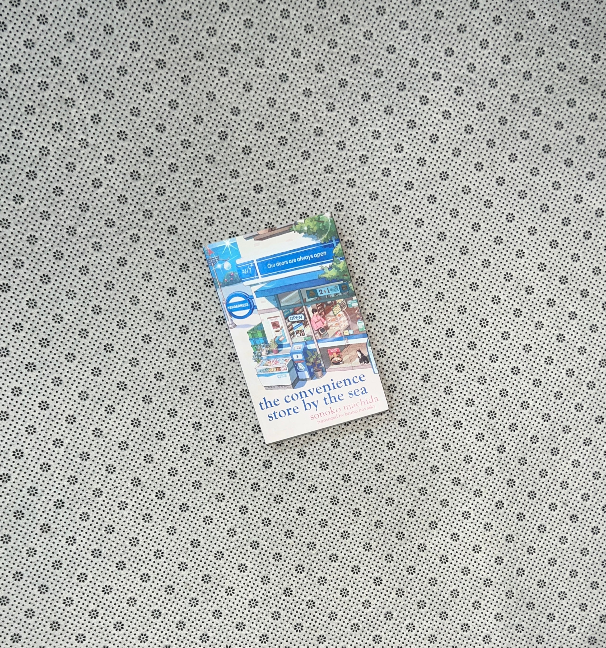 THE CONVENIENCE STORE BY THE SEA by Sonoko Machida