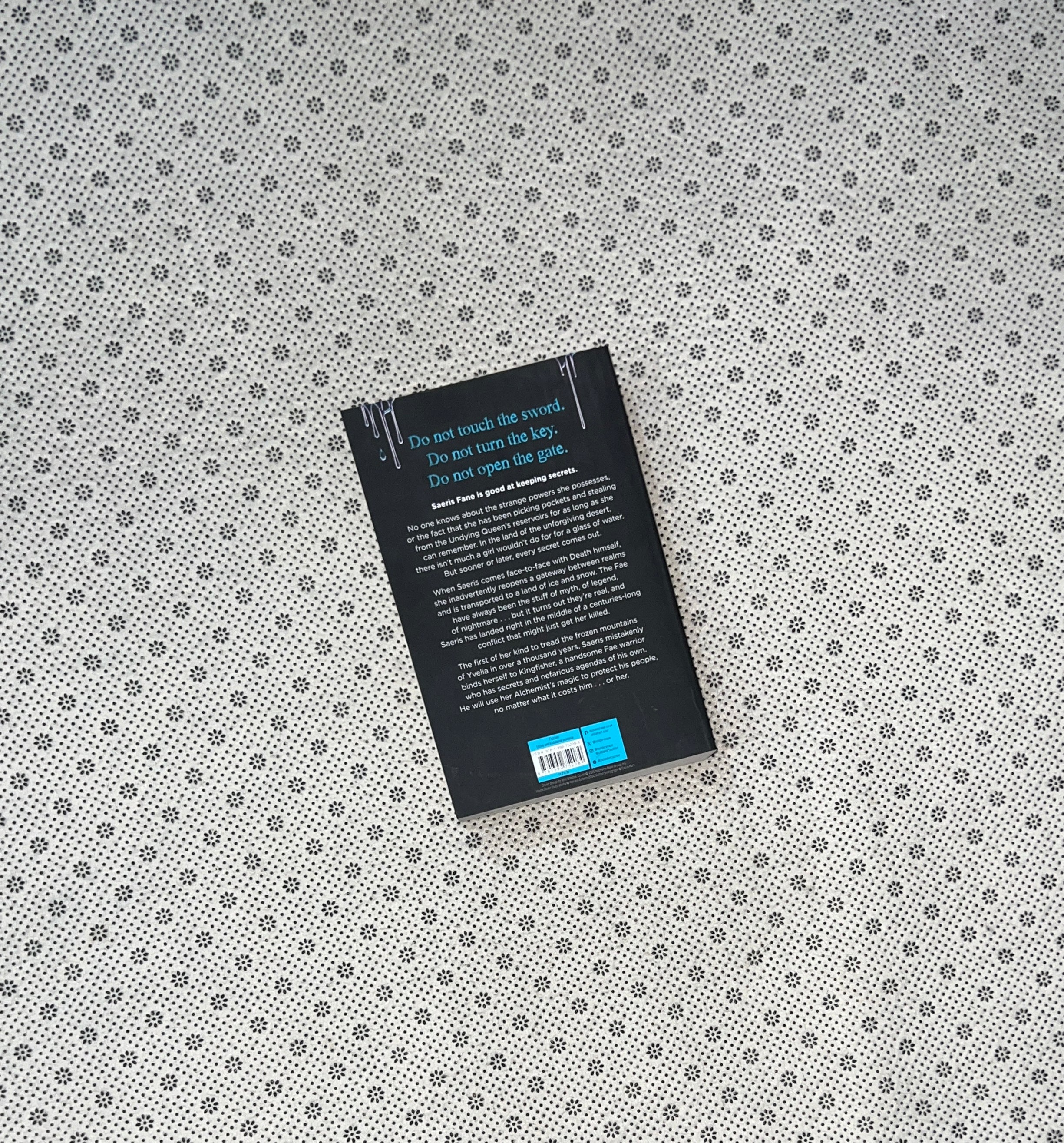 QUICKSILVER:THE UTTERLY ADDICTIVE ENEMIES-TO-LOVERS ROMANTASY SENSATION by Callie Hart