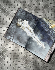 VENUS IN THE BLIND SPOT by Junji Ito