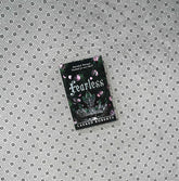 FEARLESS: the Powerless (Book 3) (Tiktok Made Me Buy It!) by Lauren Roberts