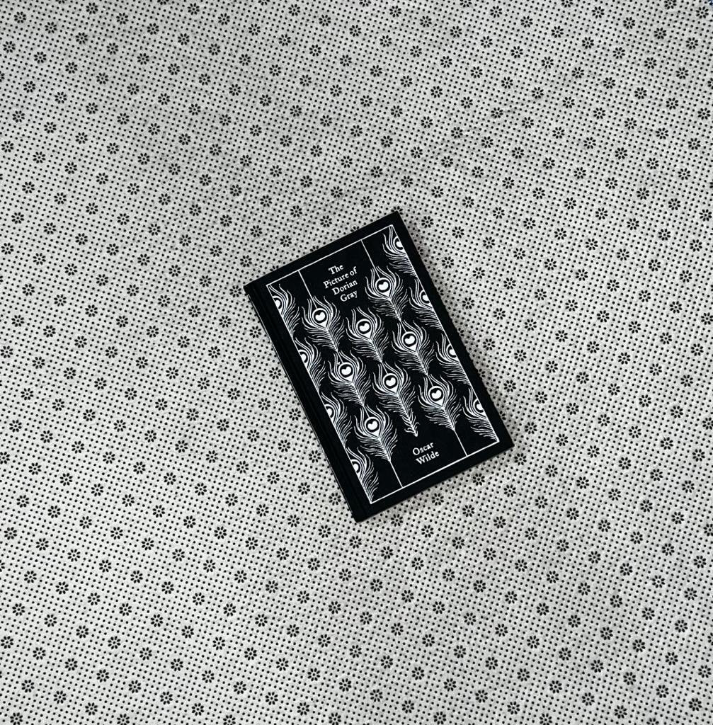 the picture of dorian gray penguin clothbound classics by oscar wilde