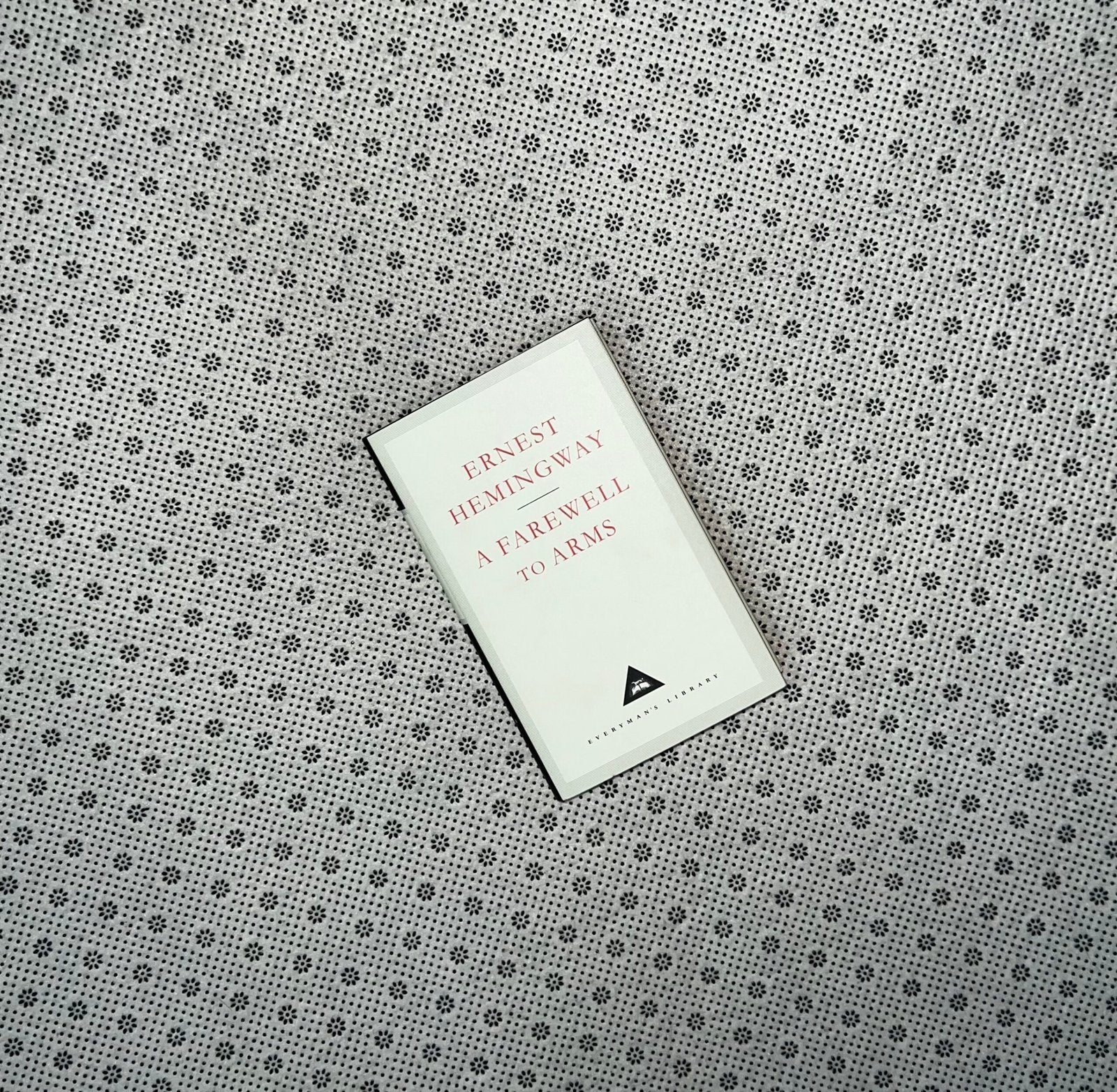 a farewell to arms everymans library classics by ernest hemingway