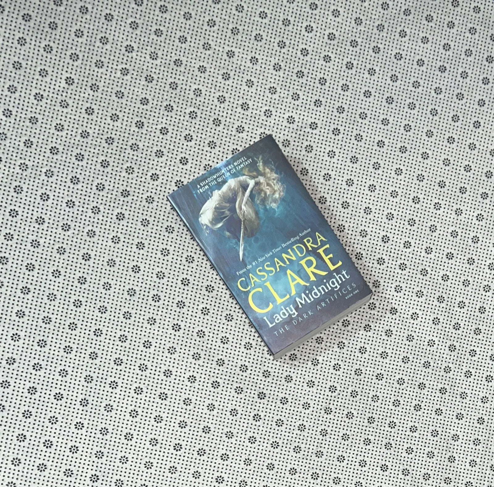 lady midnight the dark artifices series book 1 by cassandra clare