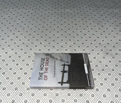 THE HOUSE OF THE DEAD (Readings Classics) by Fyodor Dostoyevsky