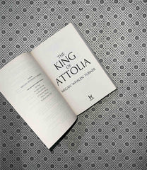 THE KING OF ATTOLIA by Megan Whalen
