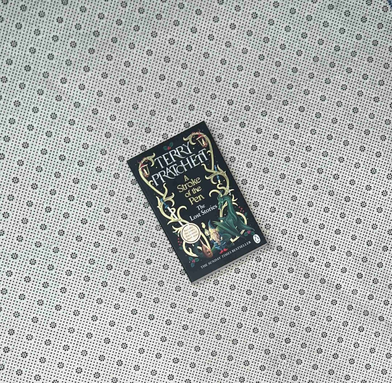 a stroke of the pen the lost stories by terry pratchett