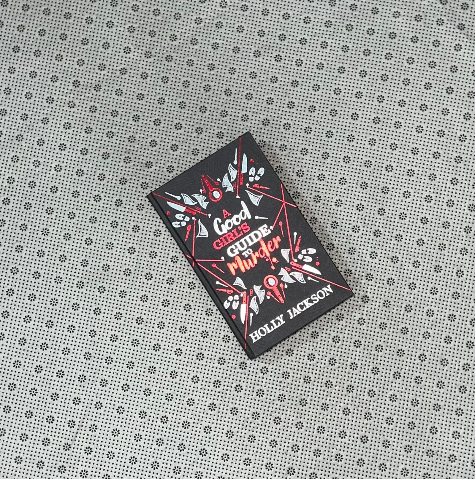 a good girls guide to murder a good girls guide to murder series book 1 collectors edition by holly jackson