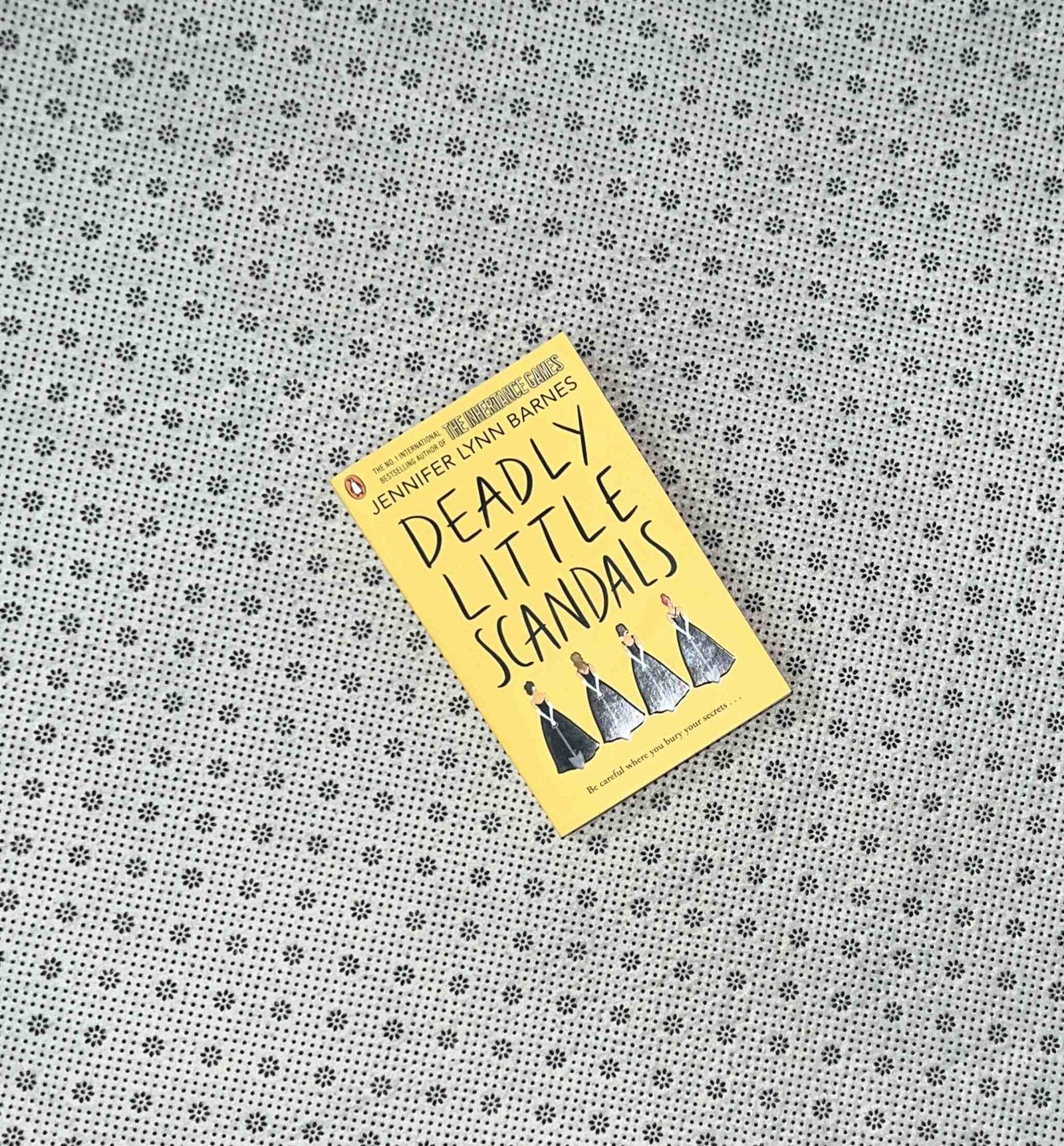 deadly little scandals the debutantes series book 2 by jennifer lynn barnes