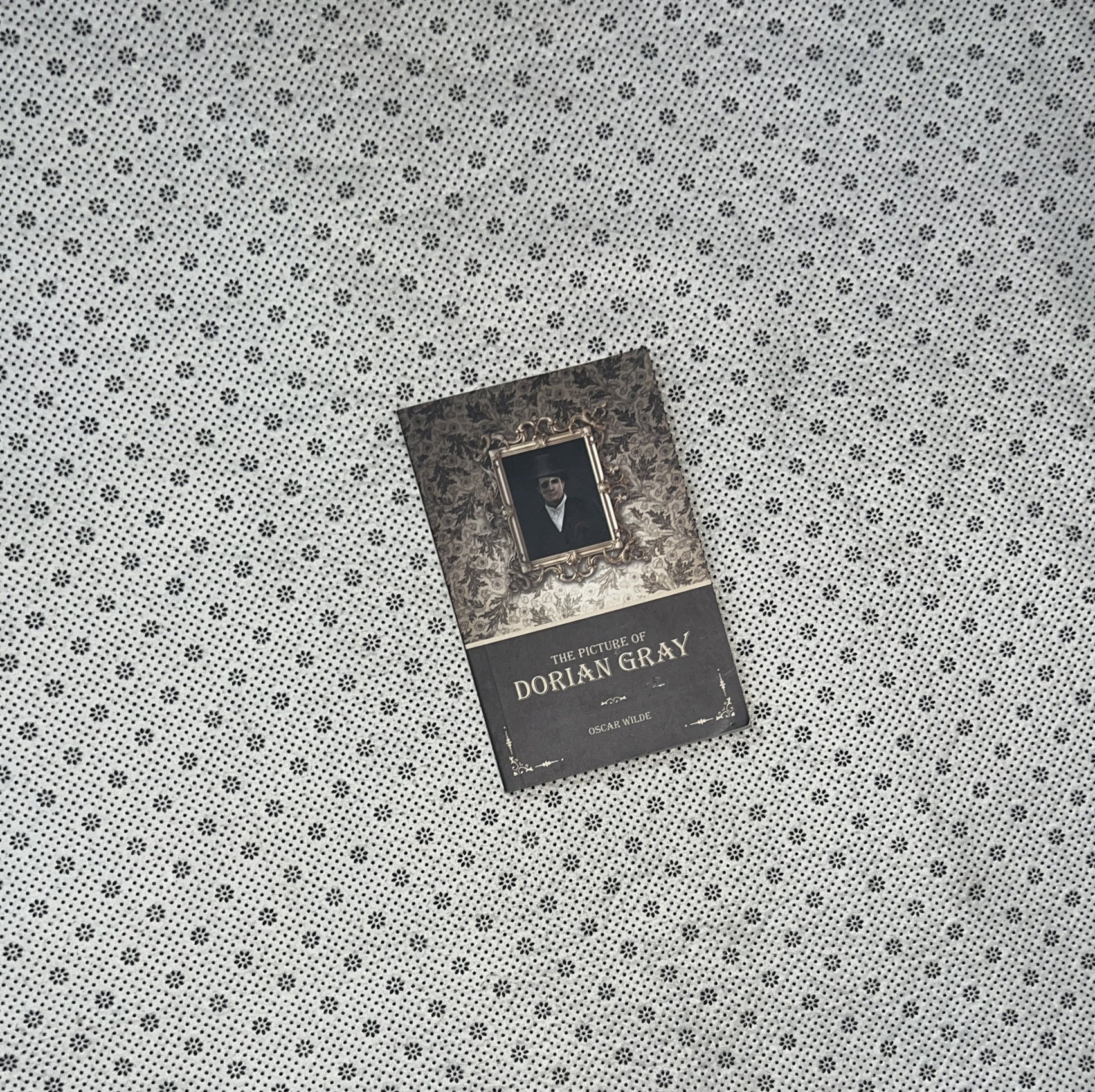 THE PICTURE OF DORIAN GRAY - (PB) Liberty Publication by Oscar Wilde