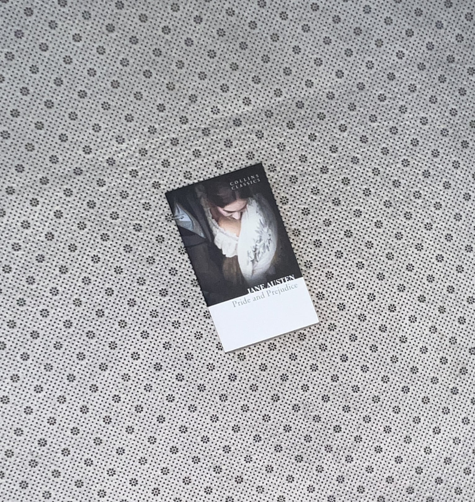 PRIDE AND PREJUDICE by Jane Austen