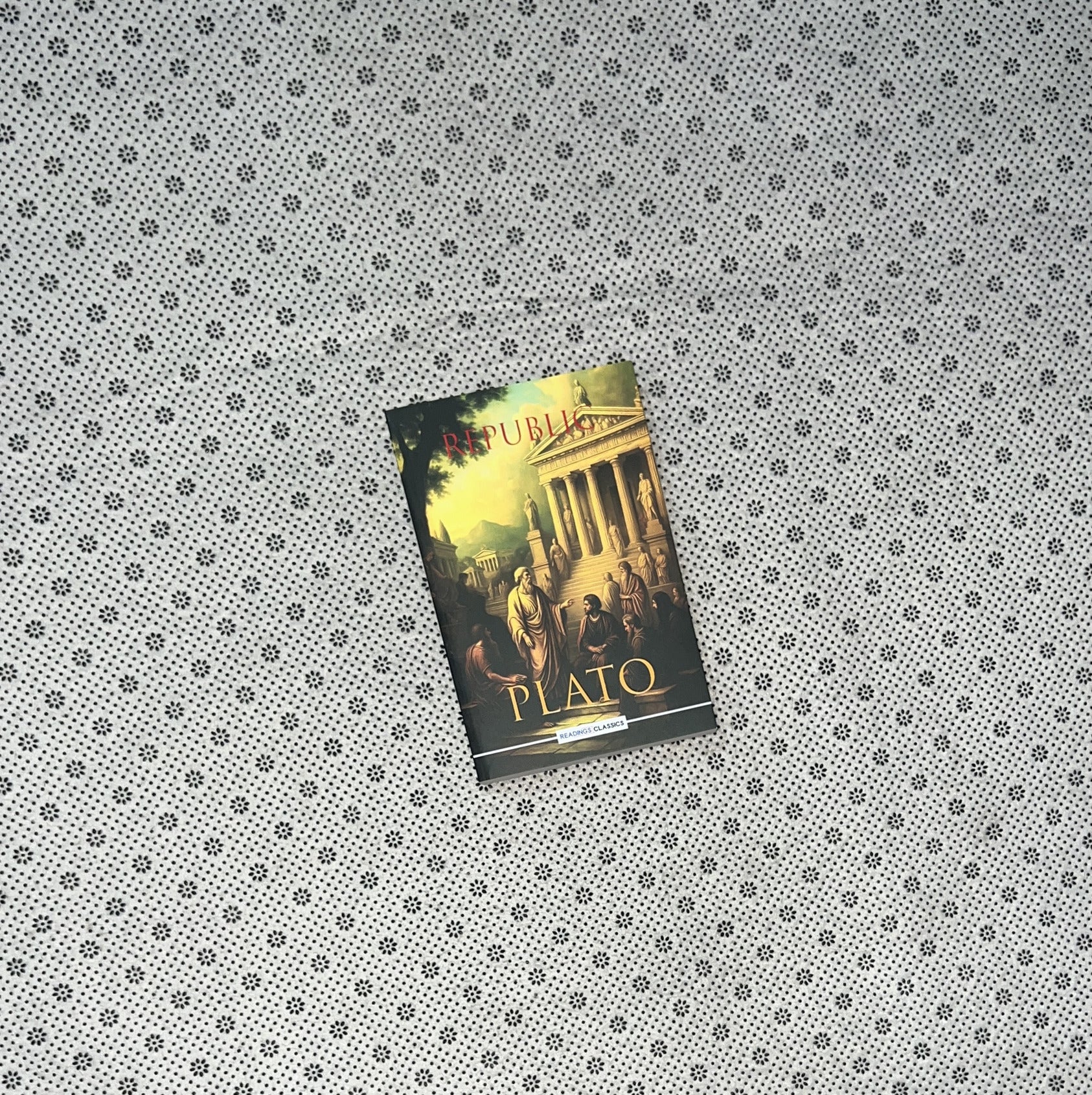 REPUBLIC (Readings Classics) by Plato