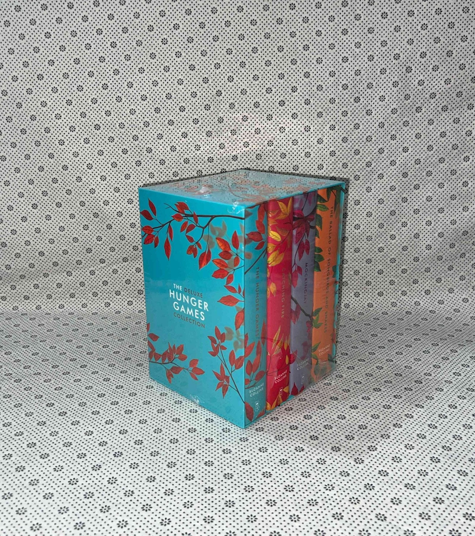 the deluxe hunger games collection by suzanne collins