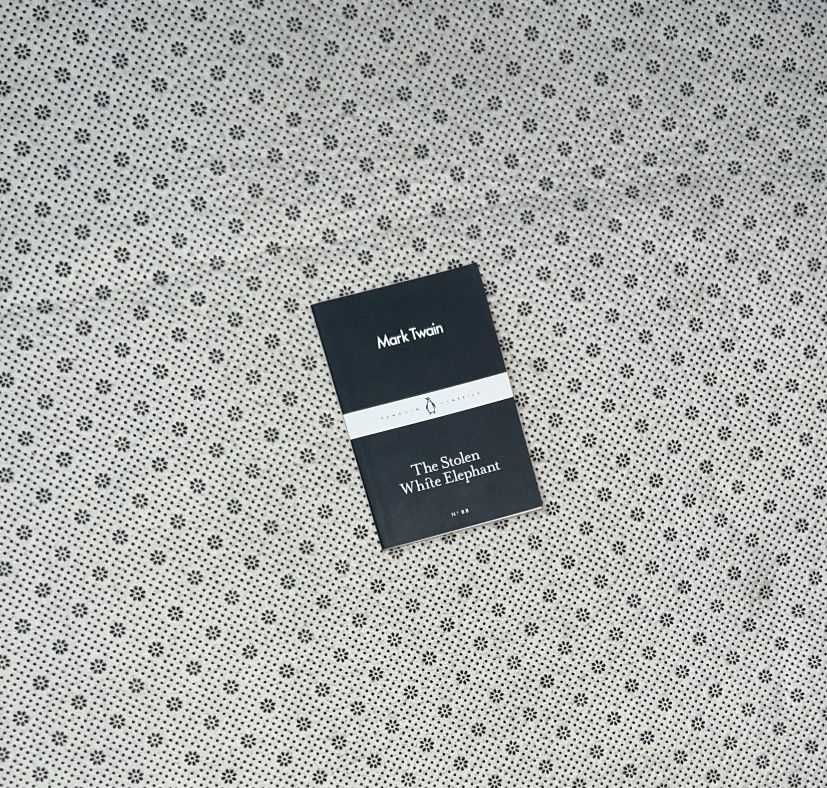 THE STOLEN WHITE ELEPHANT by Mark Twain