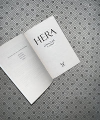 HERA: The Dazzling Story Of The Queen Of Mount Olympus From Bestselling Author Of Ariadne by Jennifer Saint