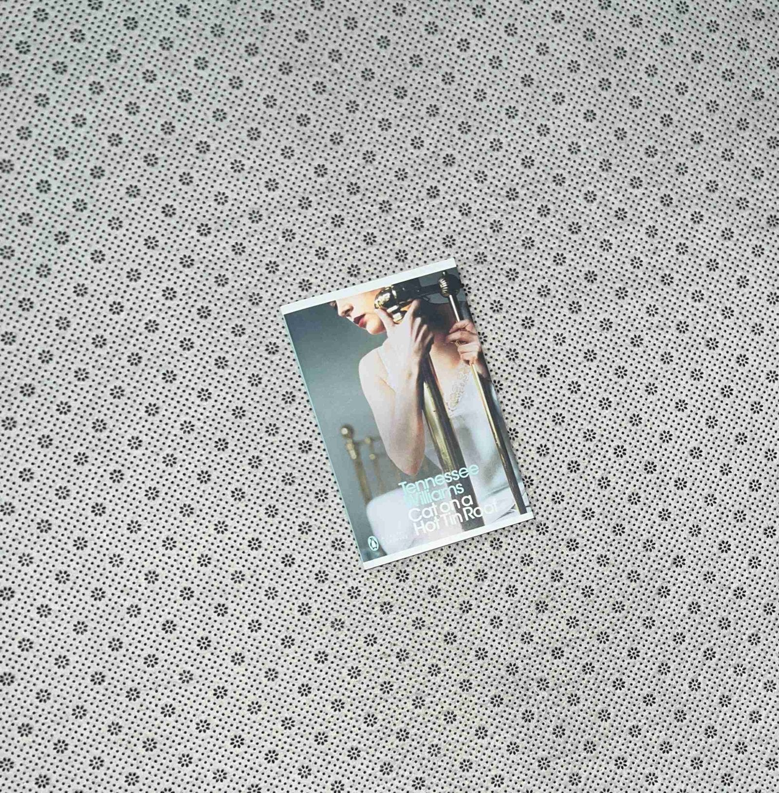 cat on a hot tin roof modern classics by tennessee williams