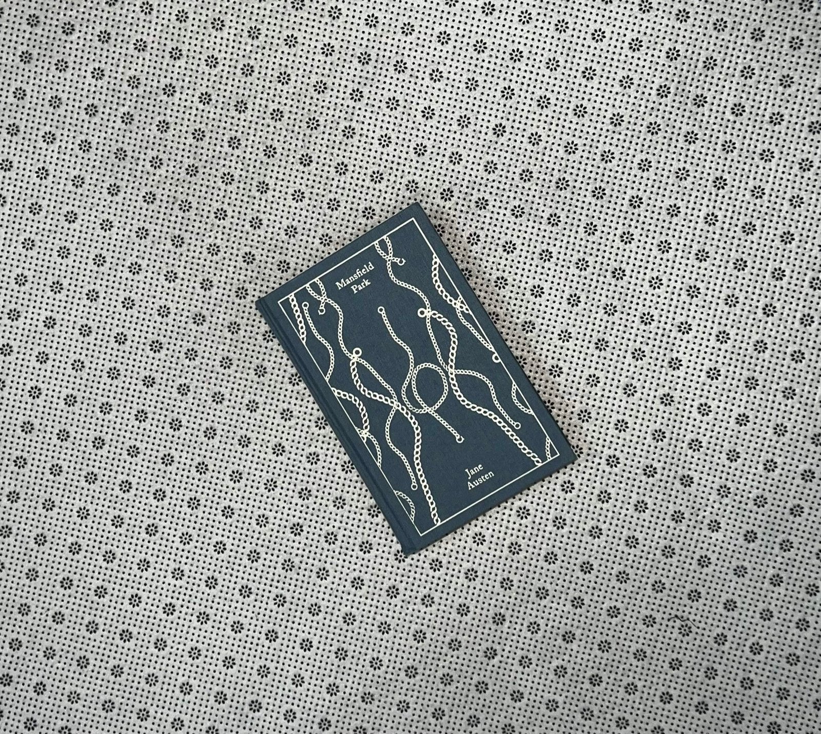 mansfield park penguin clothbound classics by jane austen