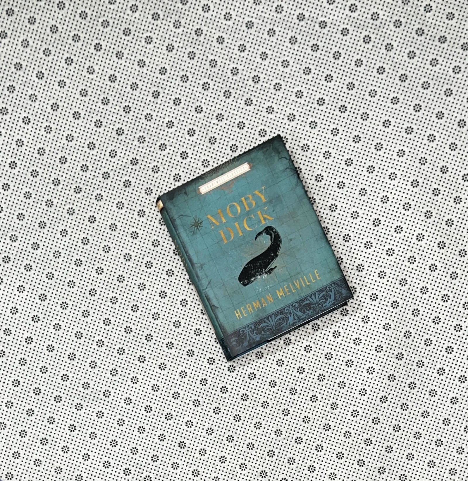 moby dick chartwell classics by herman melville