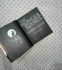 the hunger games the hunger games series book 1 illustrated edition by suzanne collins