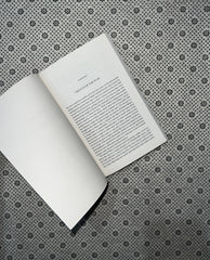 THE WAR OF THE WORLDS (Readings Classics) by H.G. Wells