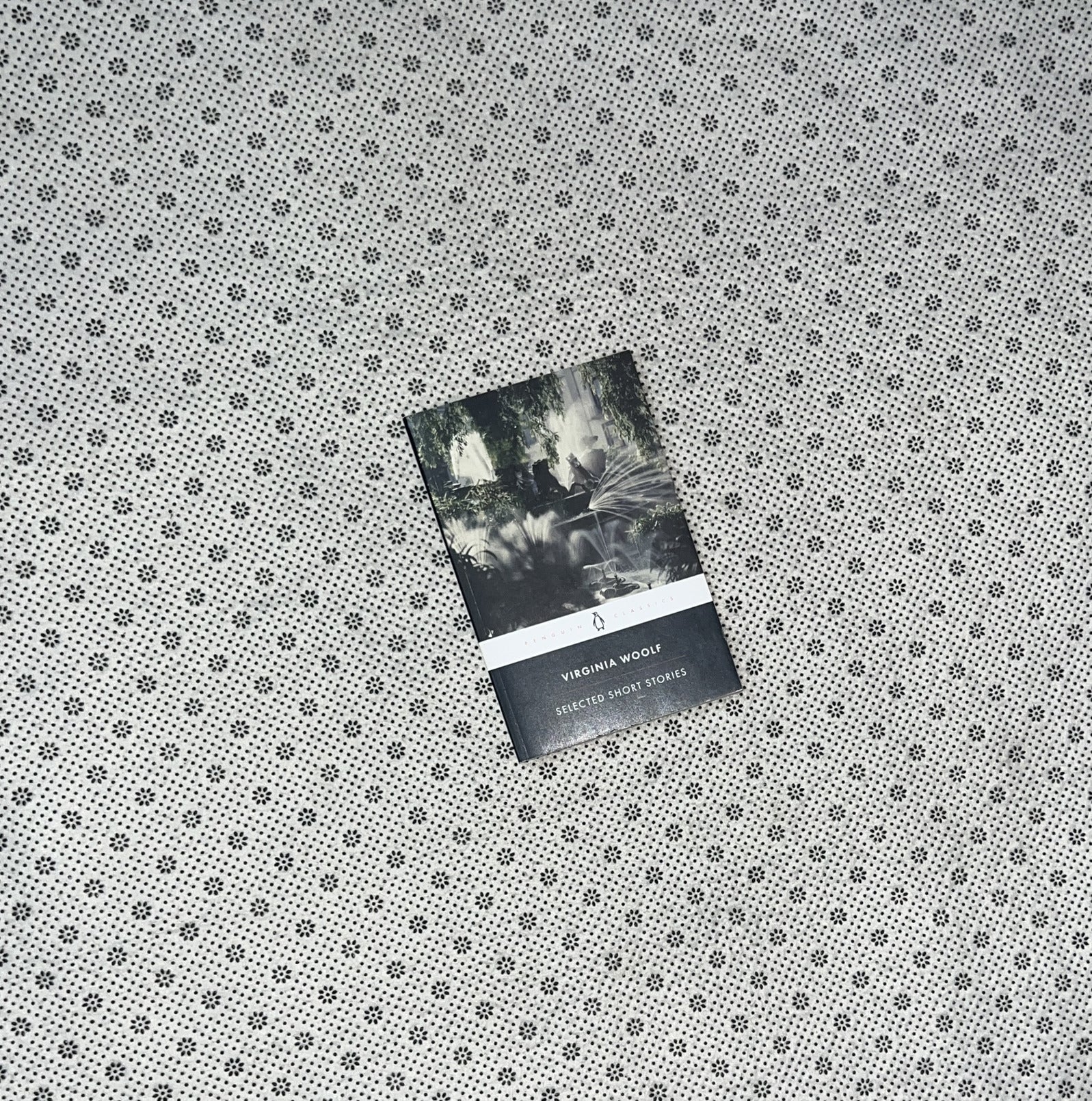 SELECTED SHORT STORIES by Virginia Woolf