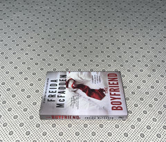 THE BOYFRIEND by Freida McFadden