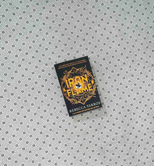 iron flame the empyrean series book 2 by rebecca yarros 1