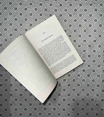 assassins apprentice the farseer series book 1 by robin hobb