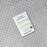 atomic habits an easy and proven way to build good habits and break bad ones by james clear