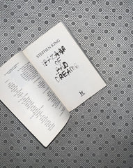 THE BAZAAR OF BAD DREAMS by Stephen King