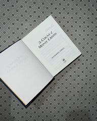 THE COUNT OF MONTE CRISTO (Chartwell Deluxe Editions) by Alexandre Dumas