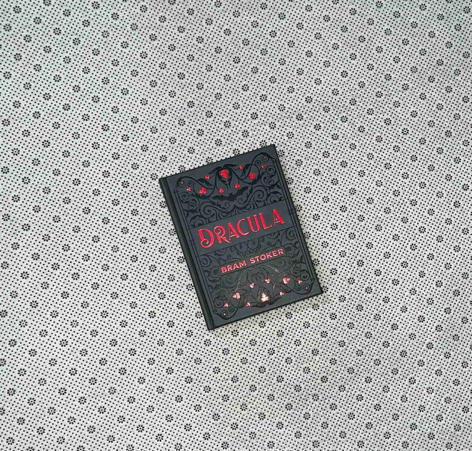 dracula chartwell deluxe editions by bram stoker